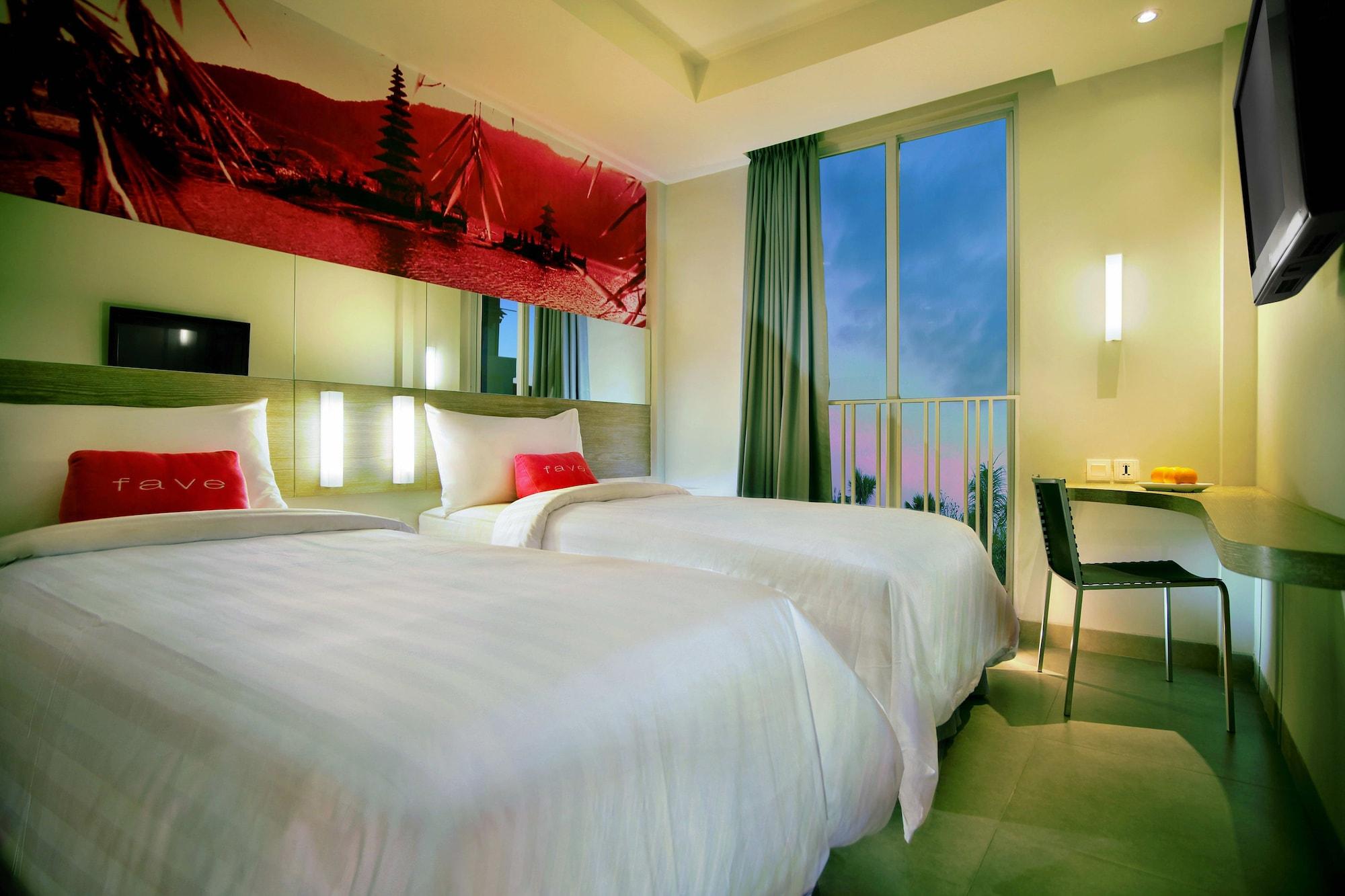 Favehotel Kuta Square Luaran gambar