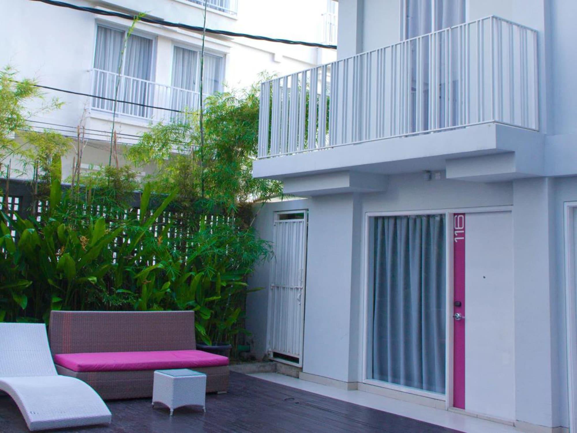 Favehotel Kuta Square Luaran gambar