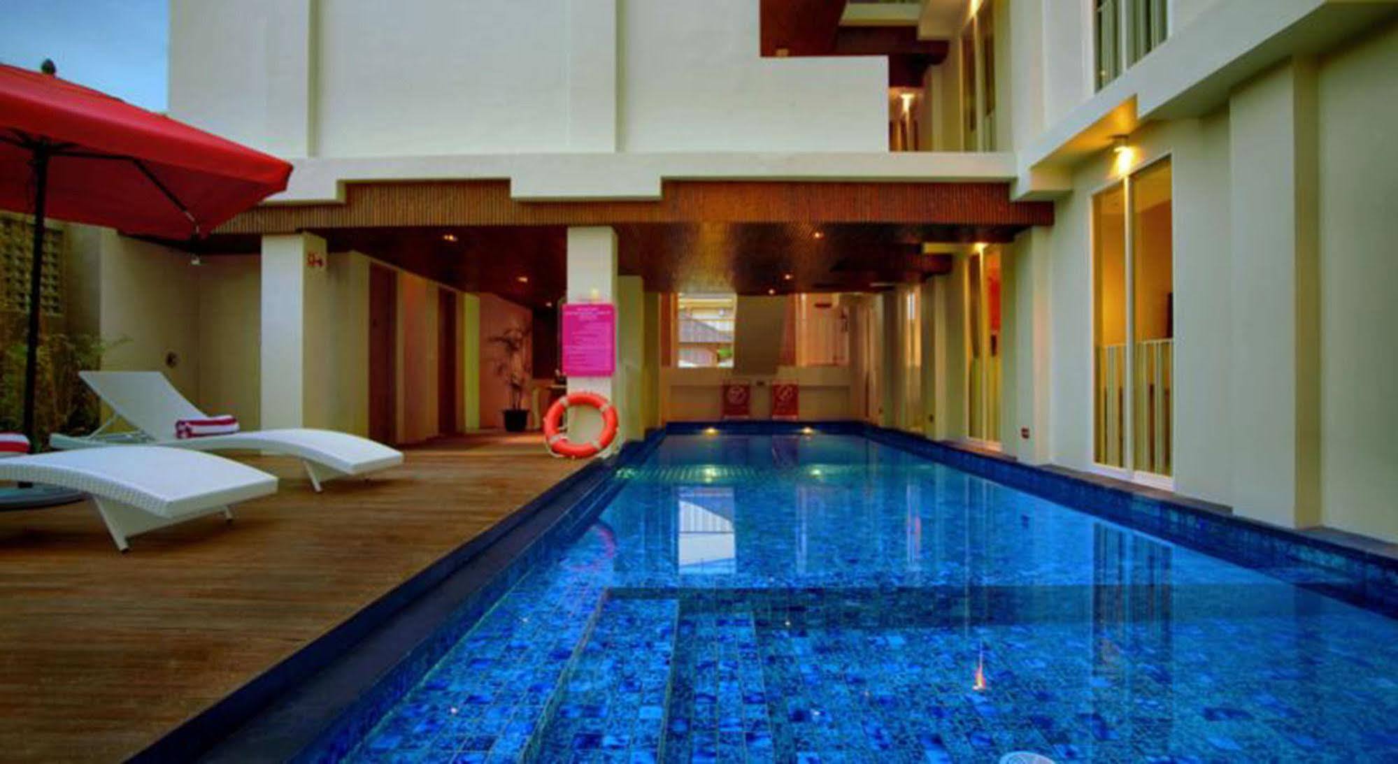 Favehotel Kuta Square Luaran gambar