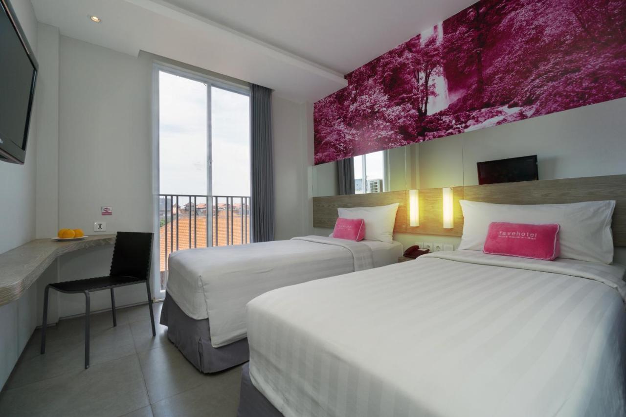 Favehotel Kuta Square Luaran gambar