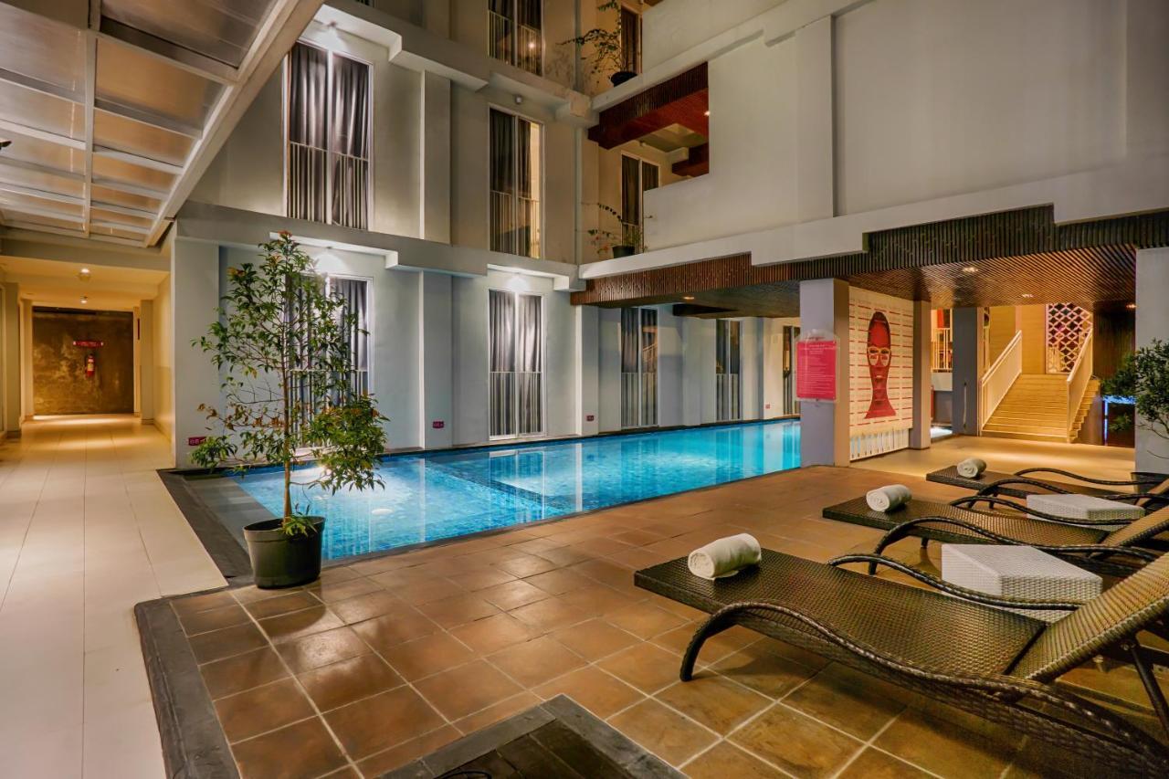 Favehotel Kuta Square Luaran gambar